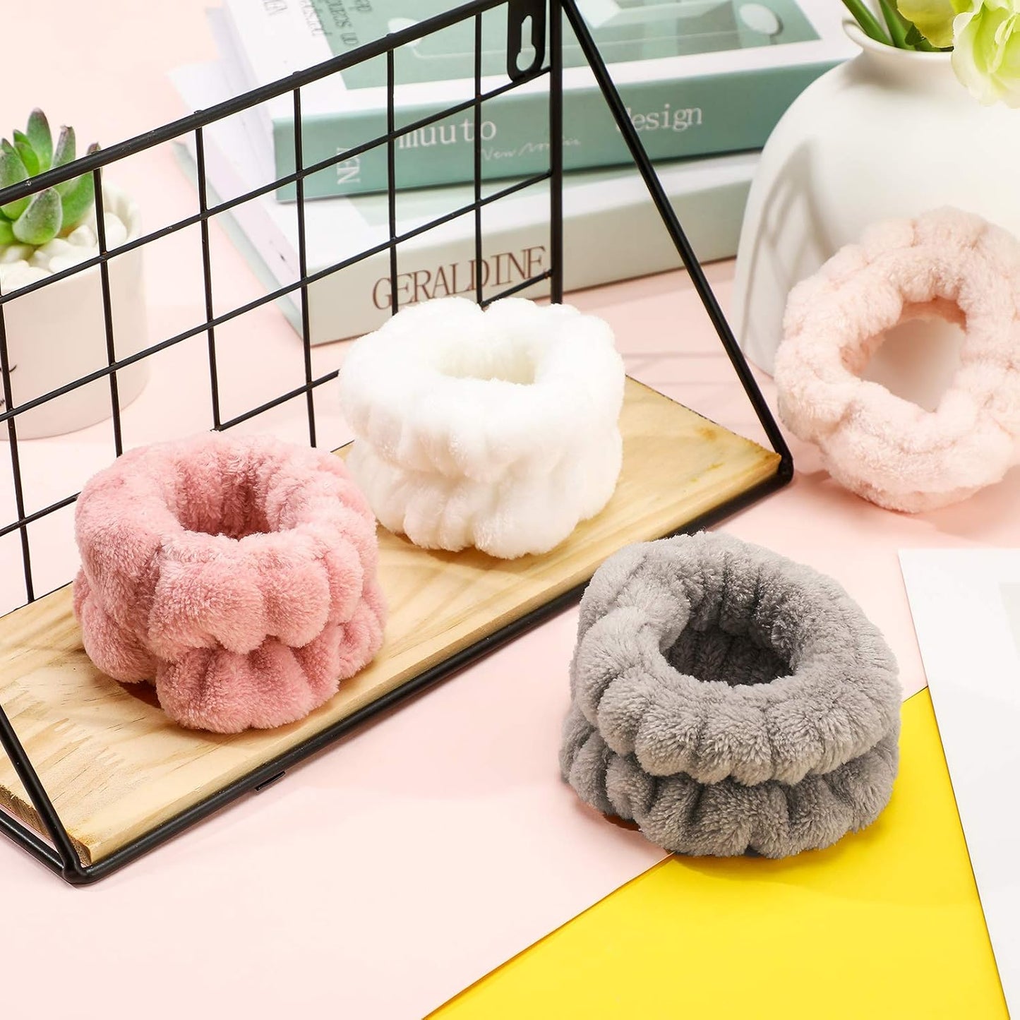 4 Pairs of Absorbent Microfiber Wrist Bands for Facial Washing and Spa Use - Stylish Sweatbands to Prevent Liquid Spillage